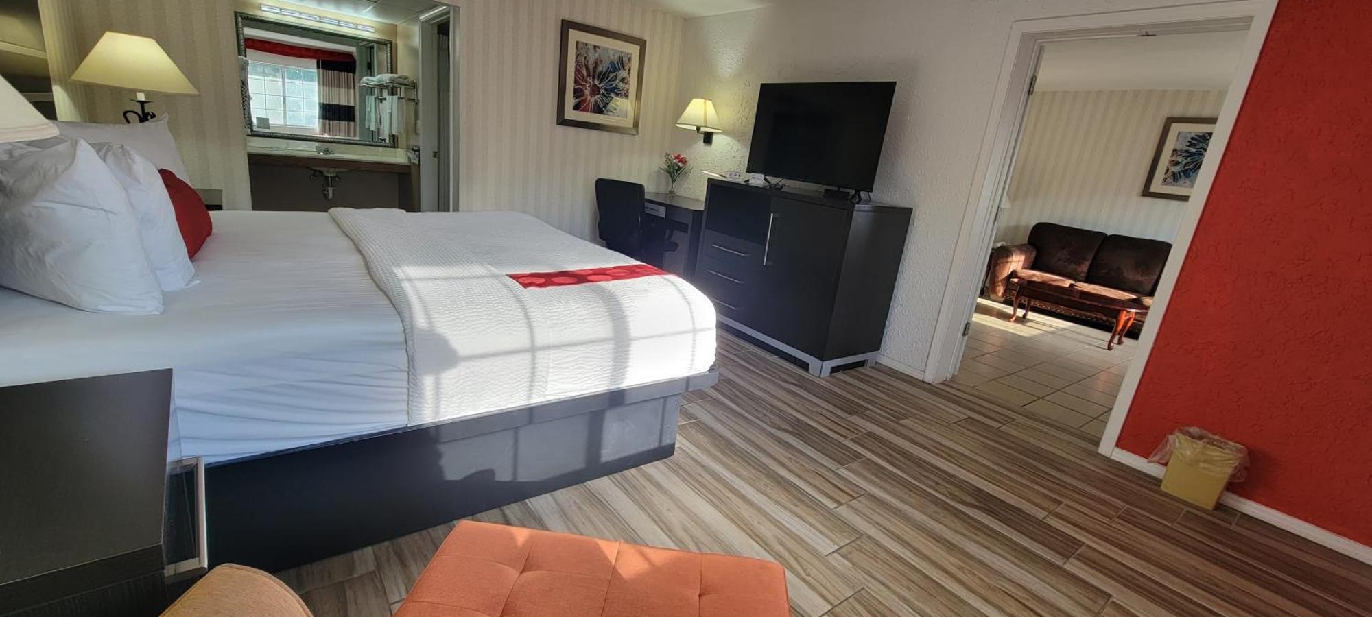 Ramada By Wyndham Mountain Home Buitenkant foto